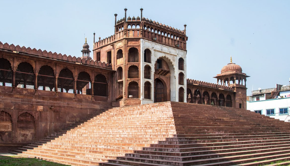 Moti Masjid